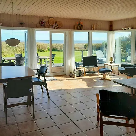 Prázdninový dům House With Sea View At Als Odde *